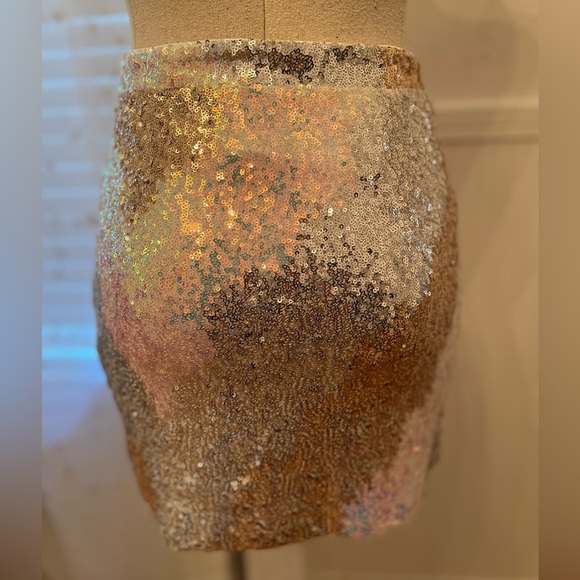 12 Tribe Ivory Multi Sequin Mini Skirt - Picture 6 of 13
